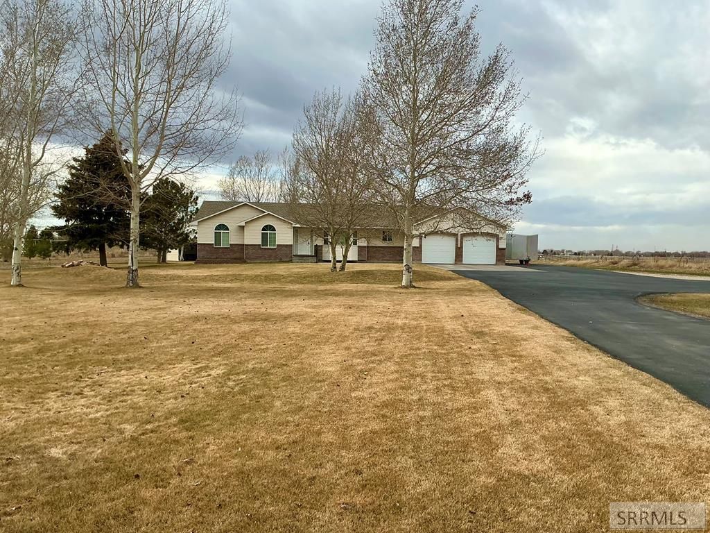 323 N 4200 E, Rigby, ID 83442