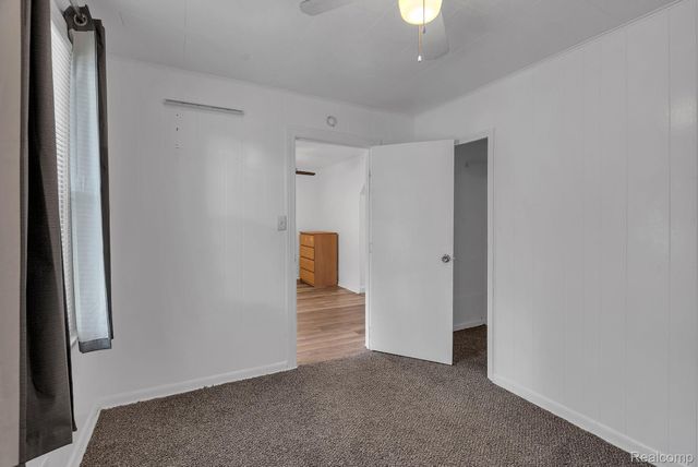 4401 Katherine Street, Dearborn Heights, MI 48125