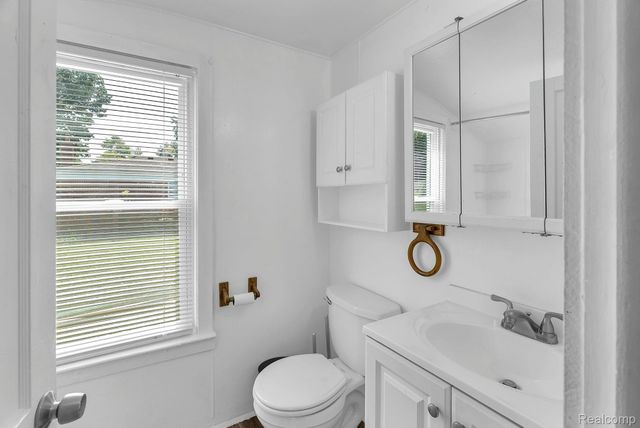 4401 Katherine Street, Dearborn Heights, MI 48125