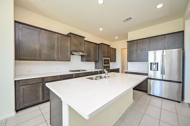 5134 Sapphire Creek Drive, Richmond, TX 77469