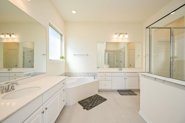 5134 Sapphire Creek Drive, Richmond, TX 77469