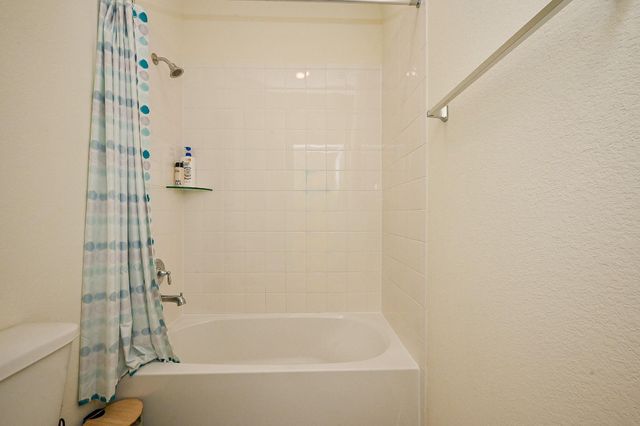 5134 Sapphire Creek Drive, Richmond, TX 77469