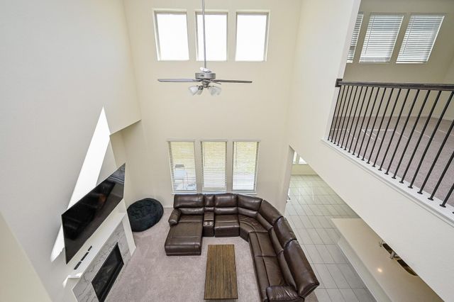 5134 Sapphire Creek Drive, Richmond, TX 77469