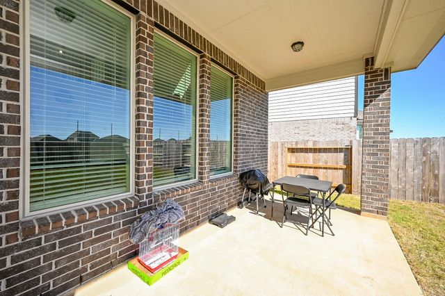 5134 Sapphire Creek Drive, Richmond, TX 77469