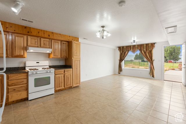 1176 E 900 S, Preston, ID 83263