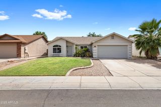 2063 E RANCH Court, Gilbert, AZ 85296