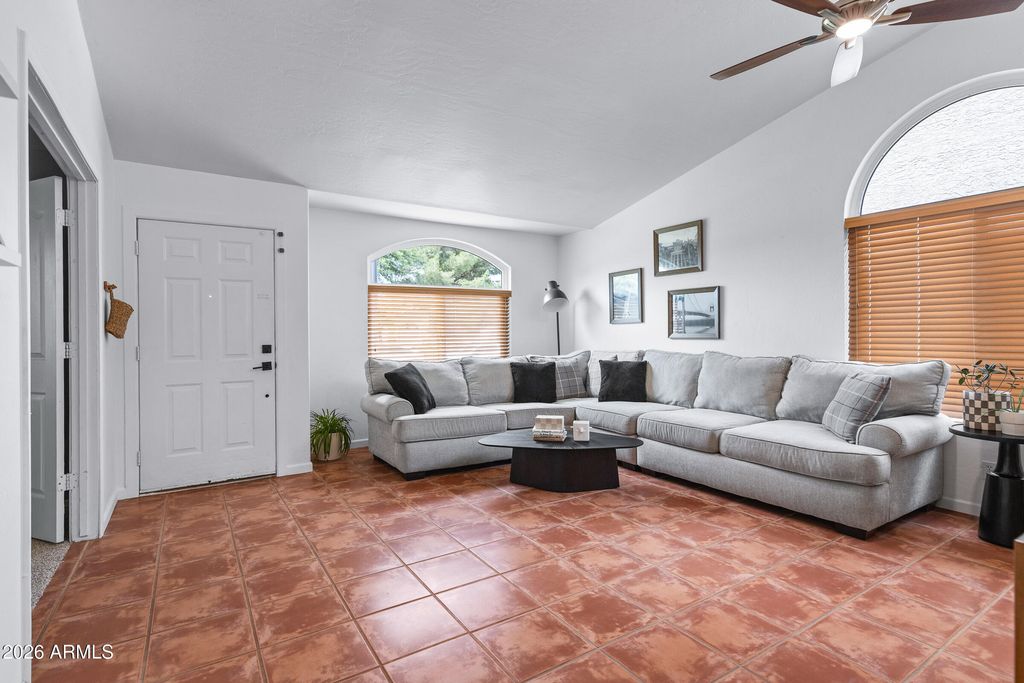 2063 E RANCH Court, Gilbert, AZ 85296 — photo 5