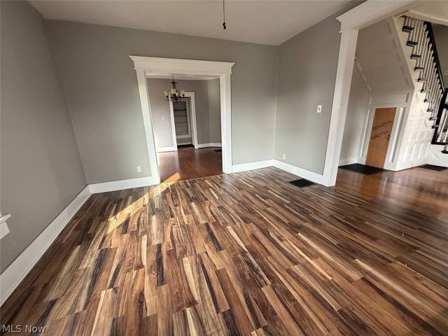 2329 Winfield Way NE, Canton, OH 44705