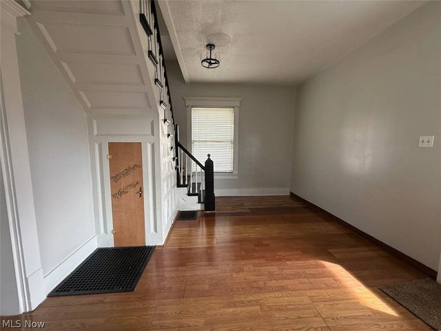 2329 Winfield Way NE, Canton, OH 44705