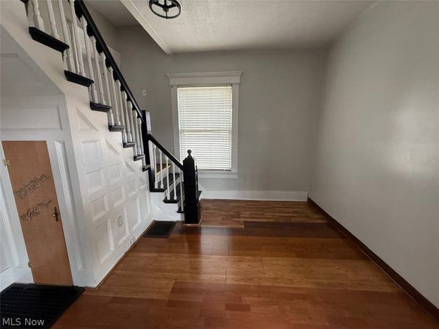 2329 Winfield Way NE, Canton, OH 44705