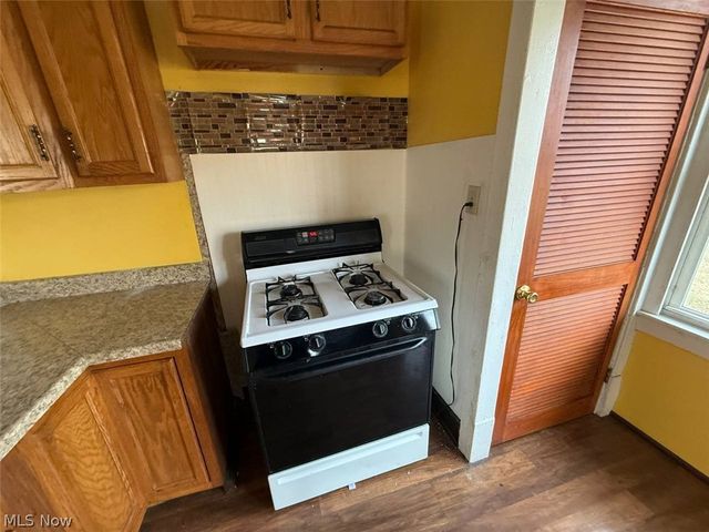 2329 Winfield Way NE, Canton, OH 44705