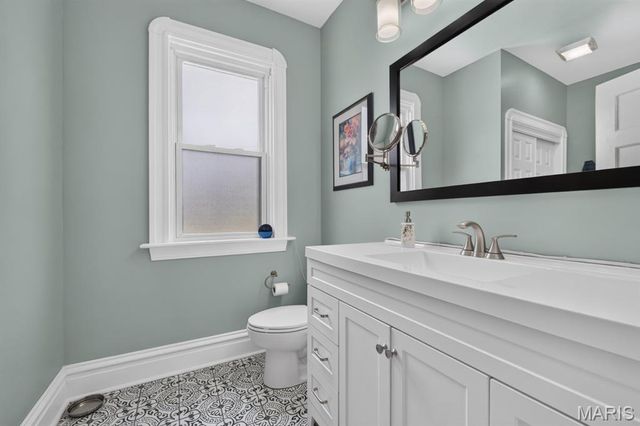 1207 Sunset Avenue, Richmond Heights, MO 63117