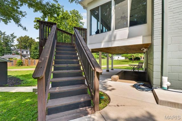 1207 Sunset Avenue, Richmond Heights, MO 63117