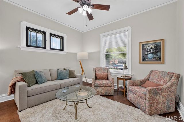 1207 Sunset Avenue, Richmond Heights, MO 63117