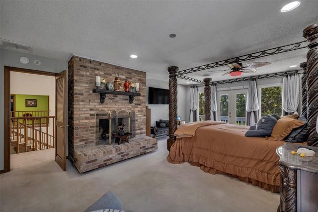 105 SAXON BOULEVARD, Deltona, FL 32725