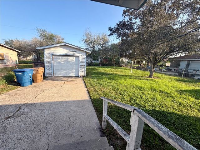4914 Carroll, Corpus Christi, TX 78415