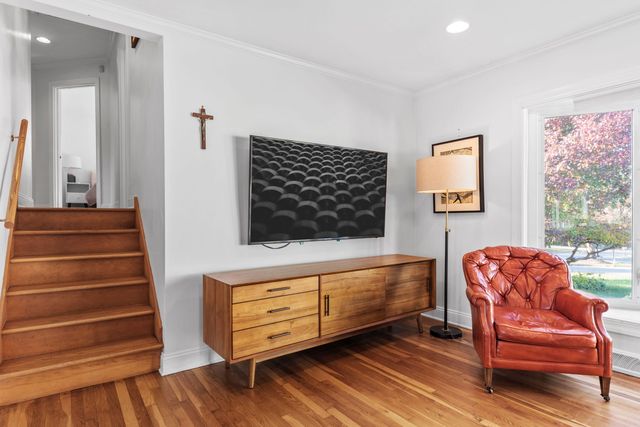 48102 W Mckean Drive, New Buffalo, MI 49117