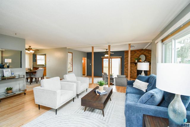 2200 W 28th St Street, Sioux Falls, SD 57105