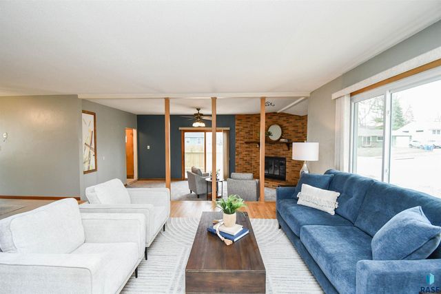 2200 W 28th St Street, Sioux Falls, SD 57105