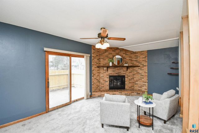 2200 W 28th St Street, Sioux Falls, SD 57105