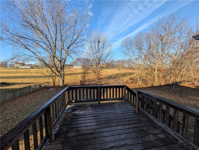 1600 Sunset Drive, Kearney, MO 64060