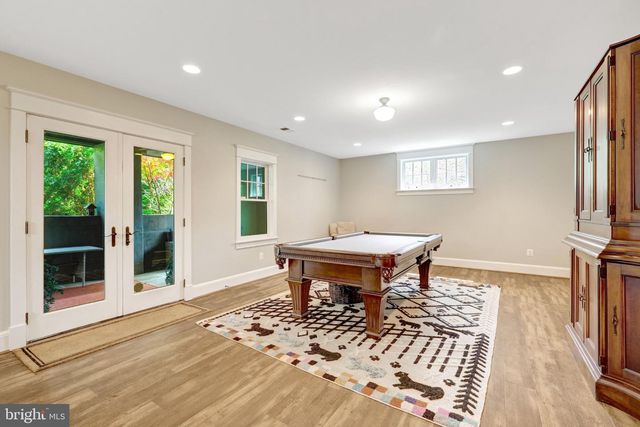1506 PATHFINDER LN, Mclean, VA 22101