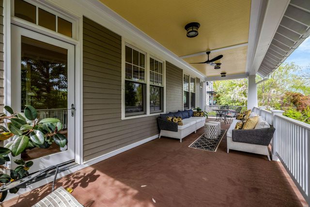 1506 PATHFINDER LN, Mclean, VA 22101