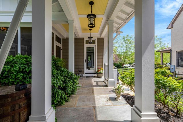 1506 PATHFINDER LN, Mclean, VA 22101
