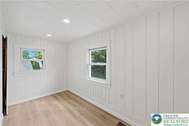 326 Main Street, Stockertown Boro, PA 18083