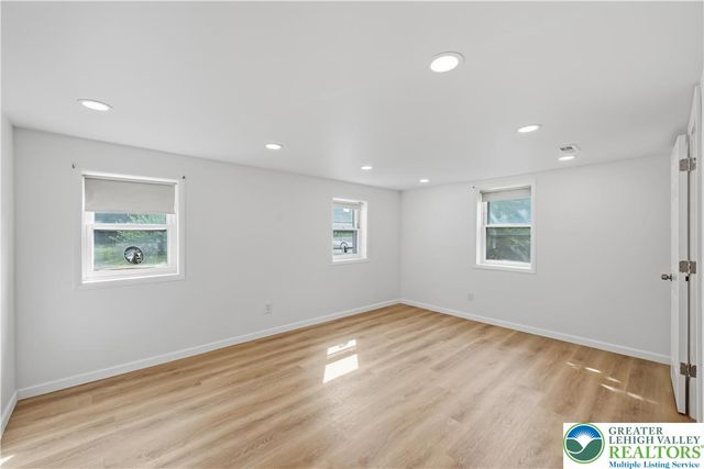 326 Main Street, Stockertown Boro, PA 18083