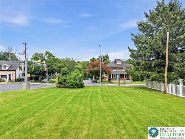 326 Main Street, Stockertown Boro, PA 18083