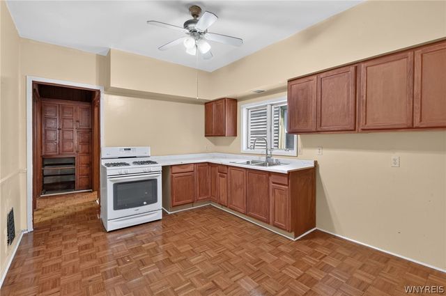 509 Woodlawn Avenue, Buffalo, NY 14208