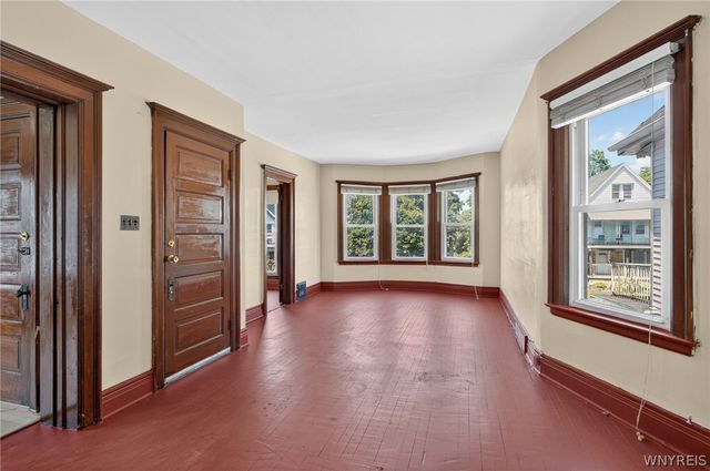 509 Woodlawn Avenue, Buffalo, NY 14208