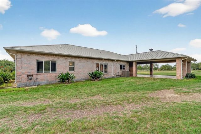 5593 WESTLAKE Dr, Sandia, TX 78383