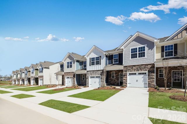 688 Sparano Loop, York, SC 29745