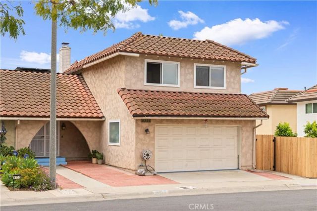 8226 Henshaw, Buena Park, CA 90621