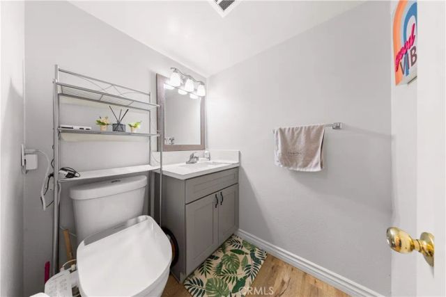 8226 Henshaw, Buena Park, CA 90621