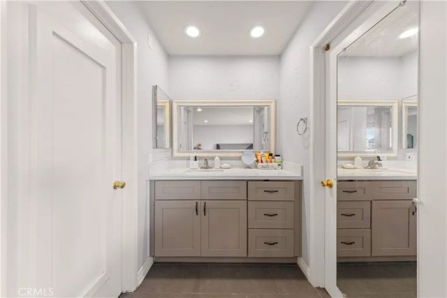 8226 Henshaw, Buena Park, CA 90621