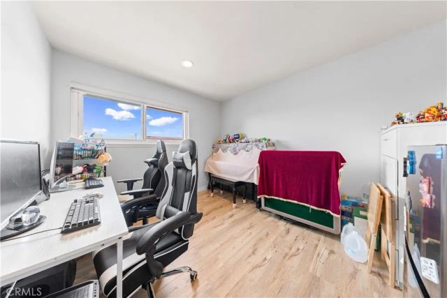 8226 Henshaw, Buena Park, CA 90621