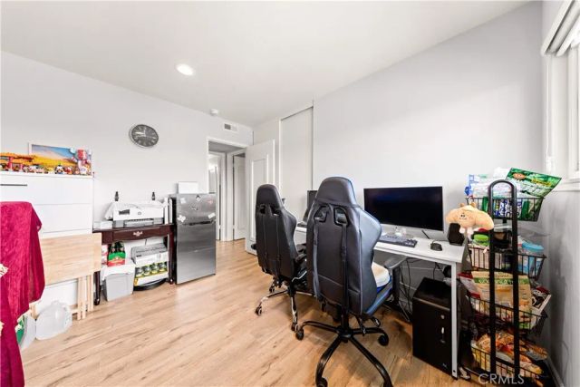 8226 Henshaw, Buena Park, CA 90621