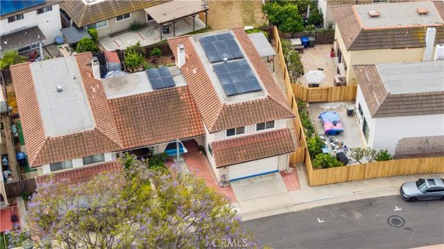 8226 Henshaw, Buena Park, CA 90621