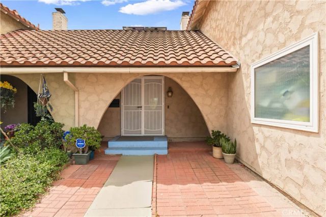 8226 Henshaw, Buena Park, CA 90621