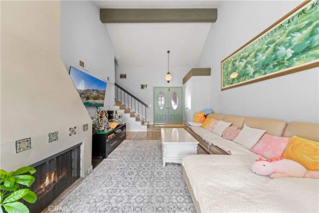 8226 Henshaw, Buena Park, CA 90621