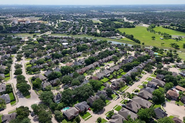 16422 Elmwood Point Lane, Sugar Land, TX 77498