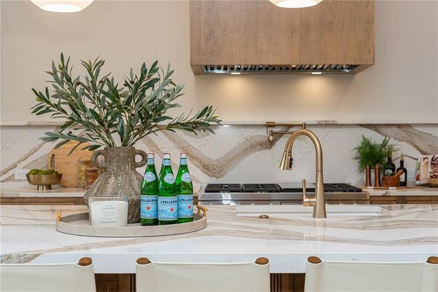 205 Shady Grove Lane, Alpharetta, GA 30009