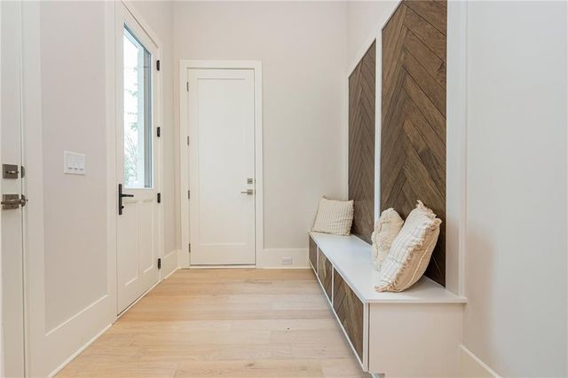 205 Shady Grove Lane, Alpharetta, GA 30009