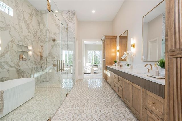 205 Shady Grove Lane, Alpharetta, GA 30009