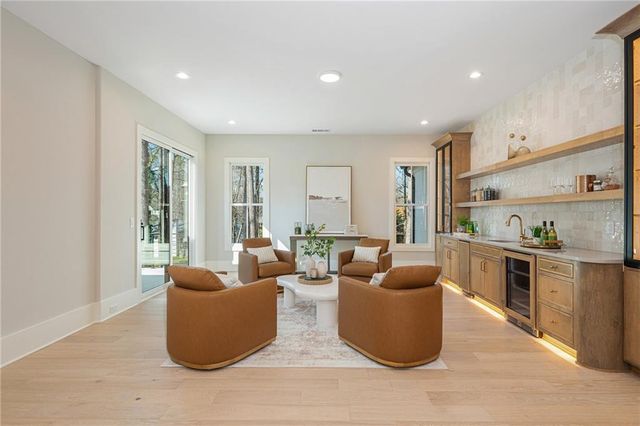 205 Shady Grove Lane, Alpharetta, GA 30009