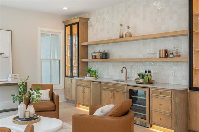 205 Shady Grove Lane, Alpharetta, GA 30009