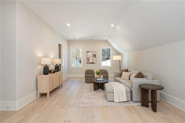 205 Shady Grove Lane, Alpharetta, GA 30009